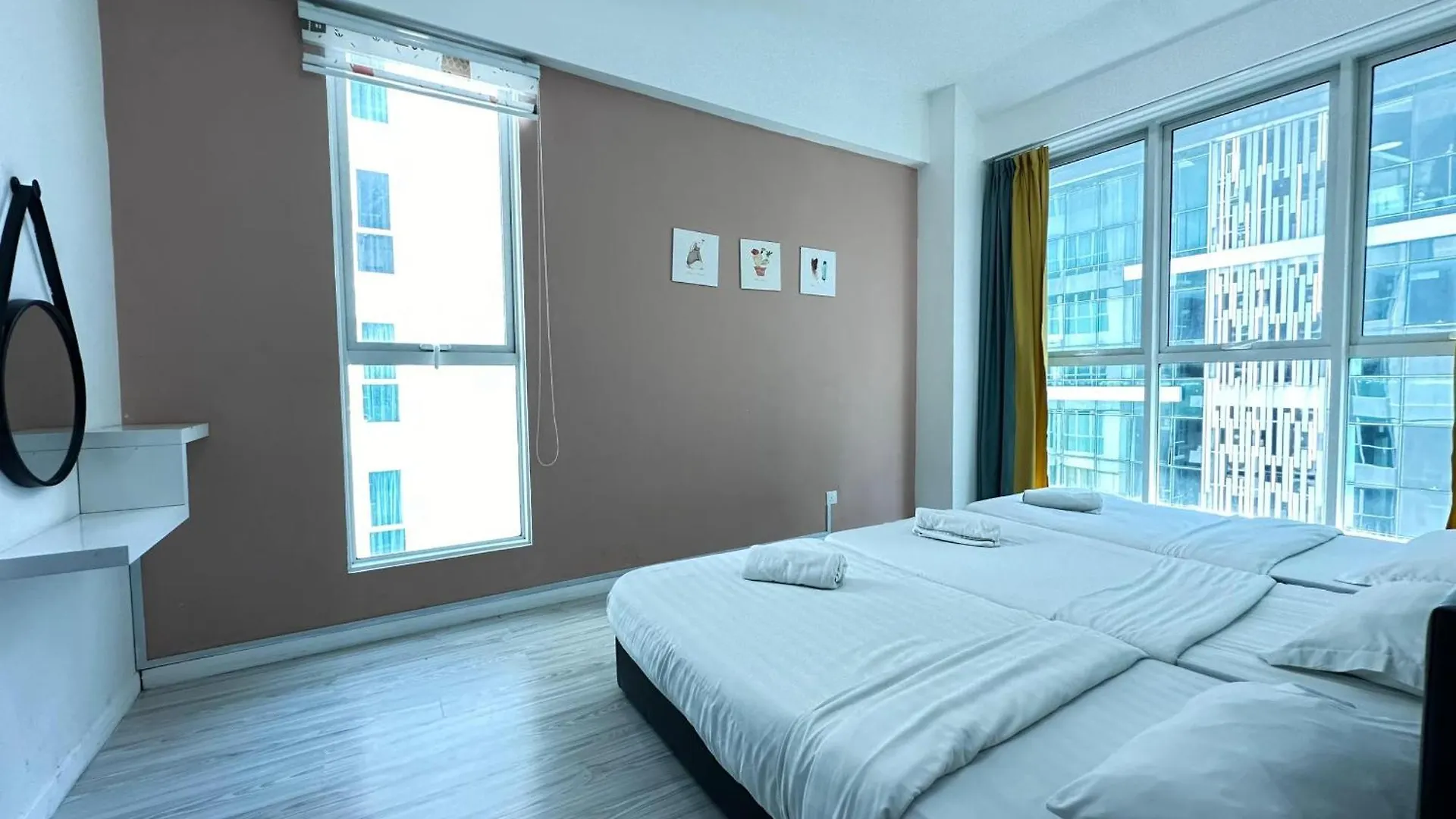 Restary - Blue Game, Sutera Avenue Infinity Pool - Imago Opposite - Kk City- 2Br,5Pax 来沙旅 蓝色复古游戏主题公寓 - 无边际日落海景泳池 - Imago商场对面 - Kk市中心 - 2房5人 Kota Kinabalu 0*,  Malásia